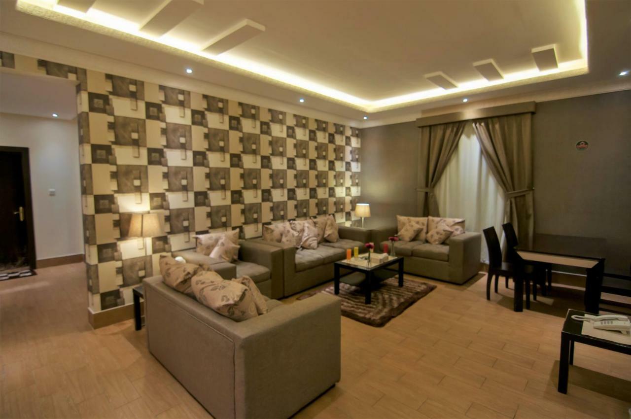 Elite Suites Hotel - Al Muruj Эр-Рияд Экстерьер фото